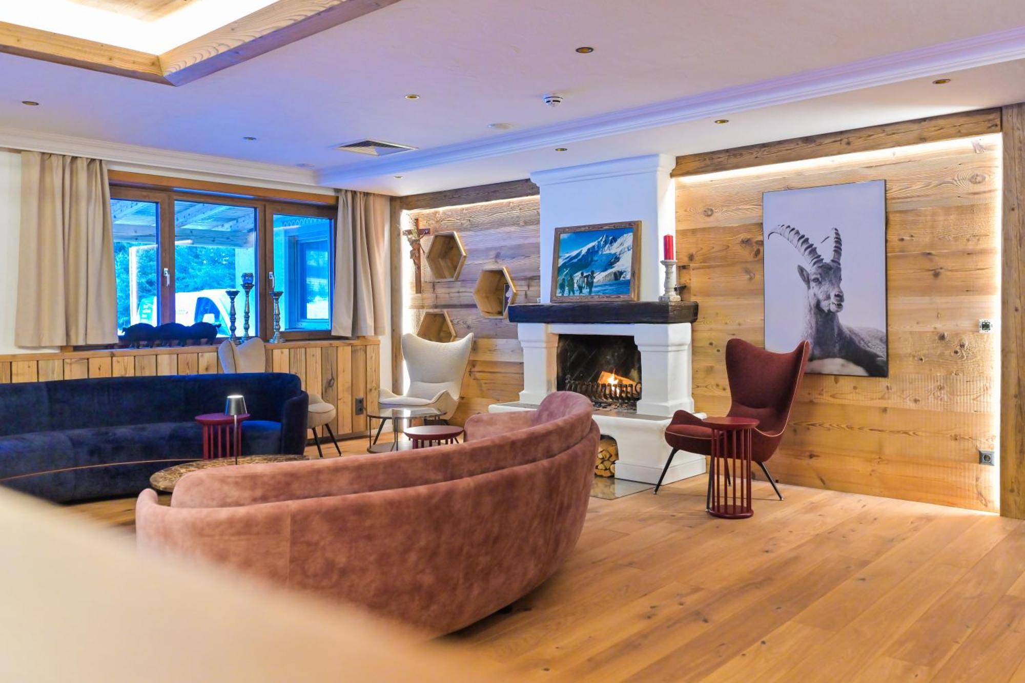 Hotel Kaerntnerhof Heiligenblut Buitenkant foto