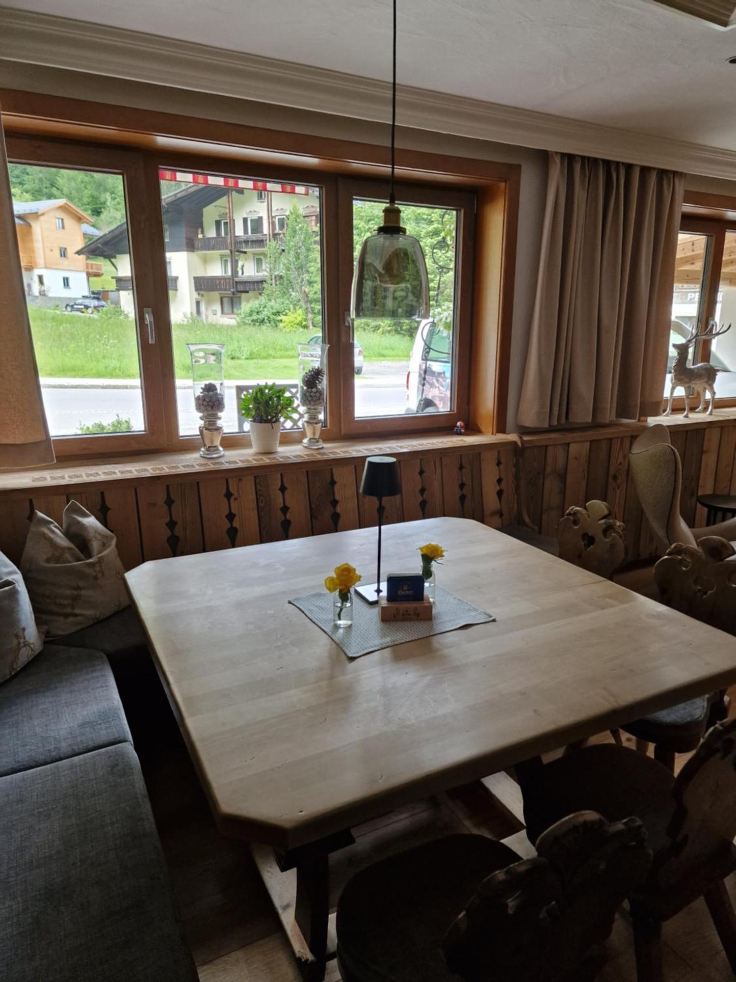 Hotel Kaerntnerhof Heiligenblut Buitenkant foto
