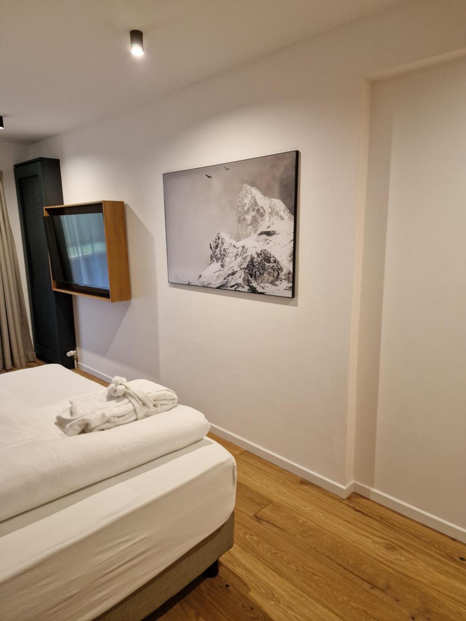 Hotel Kaerntnerhof Heiligenblut Buitenkant foto
