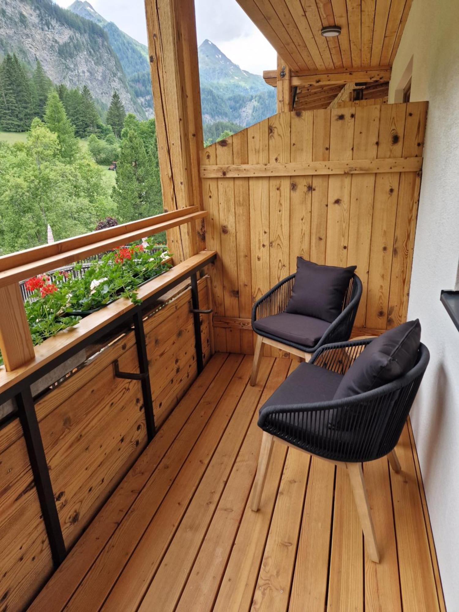 Hotel Kaerntnerhof Heiligenblut Buitenkant foto